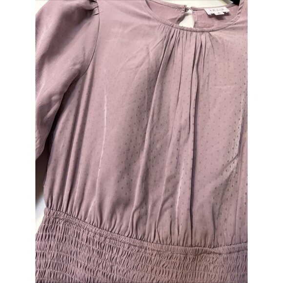 Le lis Collection Sz S  Mini Dress Mock Satin Purple Open Back Ruffle Hem - Picture 3 of 9